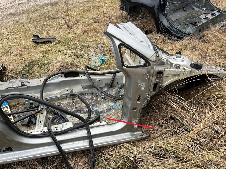 фото №1, Чверть лонжерон праві перед vw golf vii hb