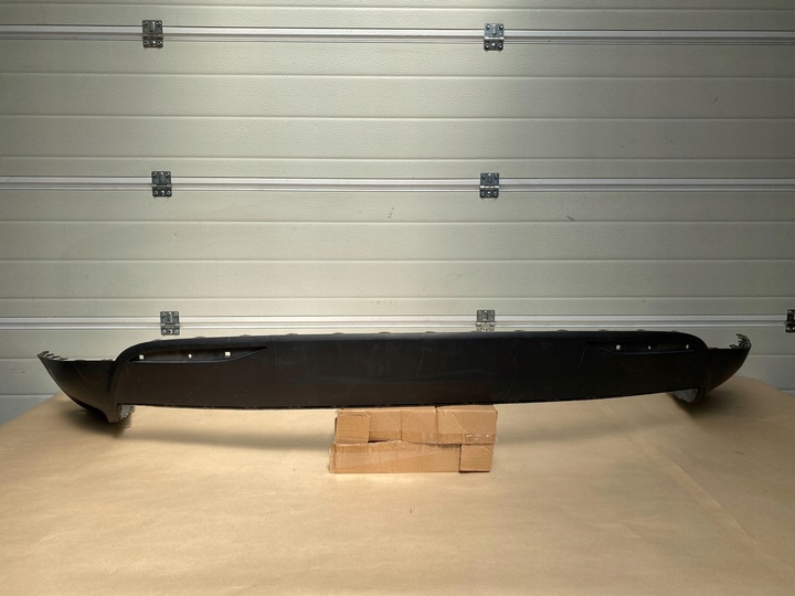 фото №1, Tesla модель x спойлер бампера зад накладка планка спойлер плита дифузор