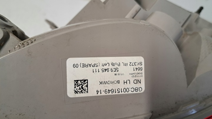 фото №10, Лампа лівий зад skoda octavia iii 3 5e9 універсал 12-16r