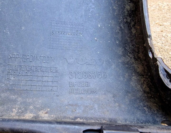 фото №9, Volvo v40 31283756 12-15 бампер зад задний