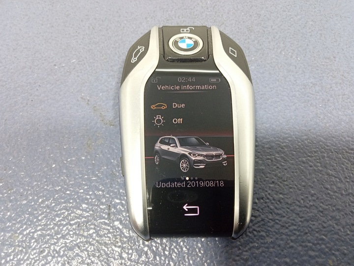 фото №5, Bmw x g05 g06 g11 g12 ключ pilot дисплей key