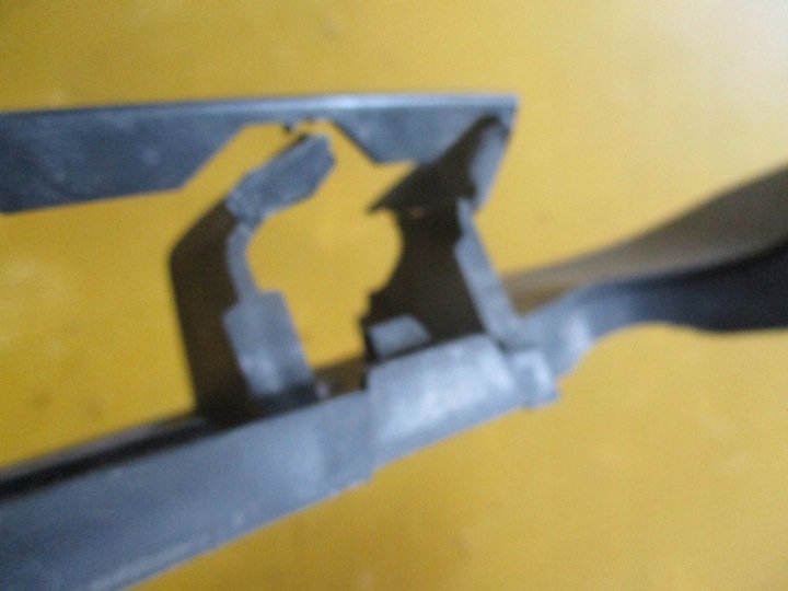 фото №8, 4661/18 ковзун бампера ліва права skoda octavia 3