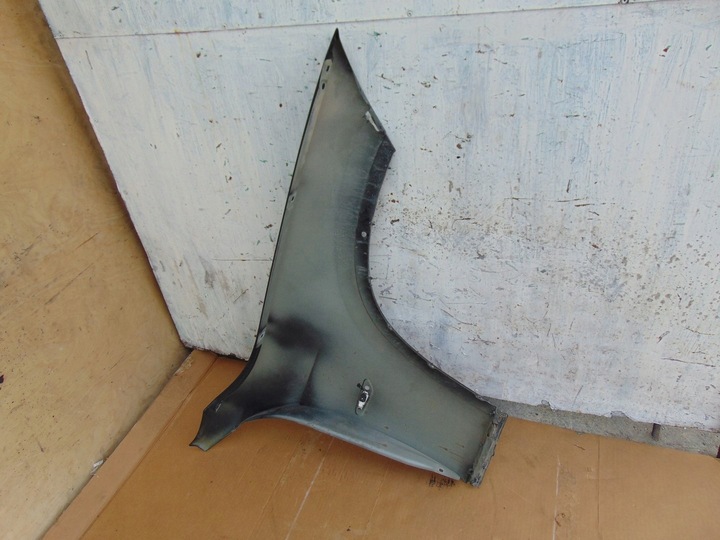 фото №12, Крило лівий перед bmw x1 e84 гарний демонтаж чорний sapphire металік