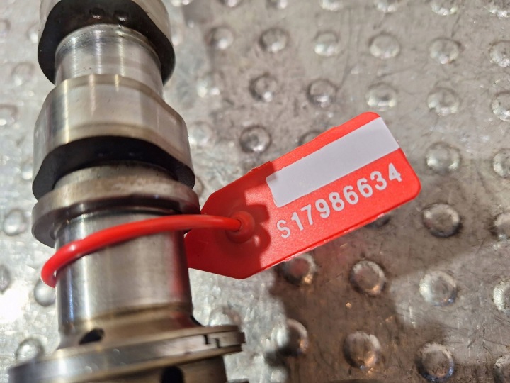 фото №6, Распределительный вал выпускной v756535580 citoren peugeot mini 1.6 vti 5fs 5fw