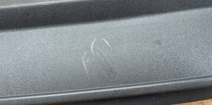 фото №10, Audi a4 b9 рестайлінг спойлер бампера зад накладка 8w0807521t