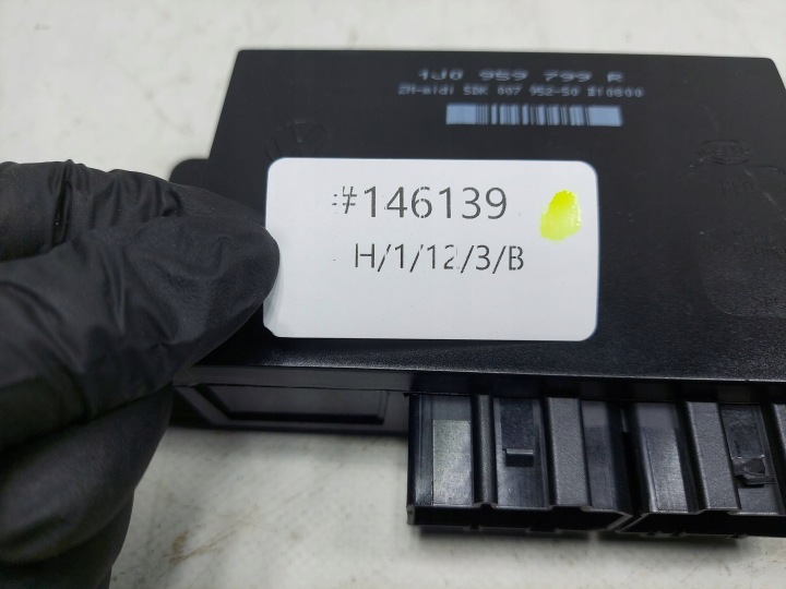 фото №7, Модуль блок керування  комфорту 1j0959799r vw passat b5