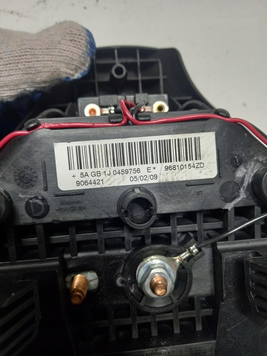 фото №5, Подушка подушка безопасности руль peugeot 308 968101542zd