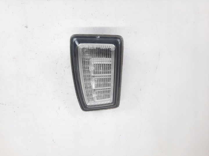 фото №1, Лампа правые зад pod крышка багажника audi a1 8x 8x0945096