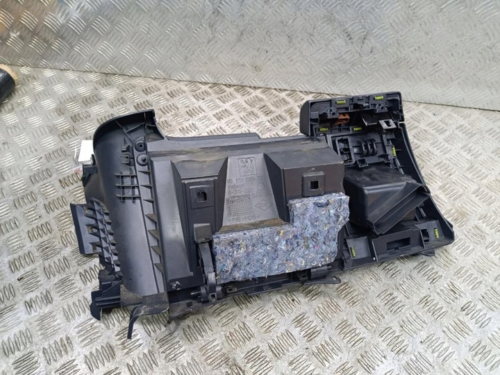 фото №9, Peugeot 5008 i бардачок водителя 9685168577
