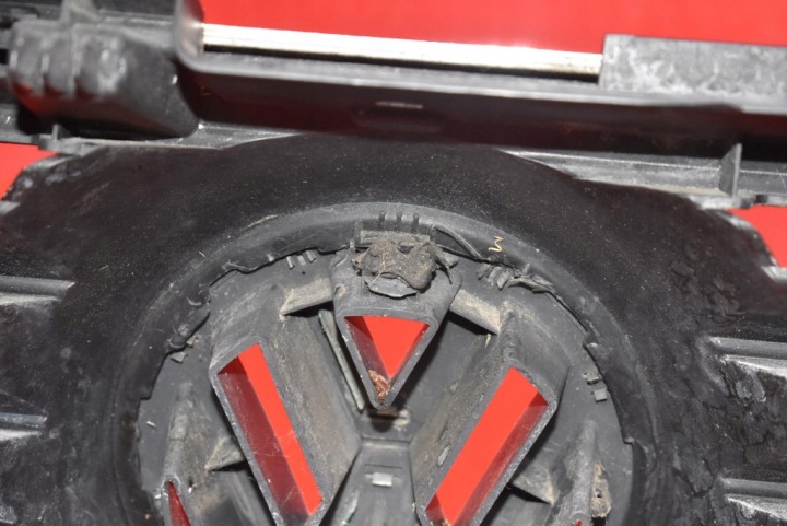 фото №11, Решётка решётка радиатора чёрная хром 3c0853651 vw passat b6 sedan 05-10