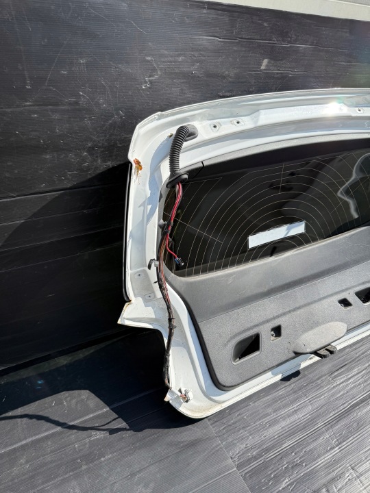 фото №11, Крышка багажника зад задняя bmw серии 1 f20/f21.