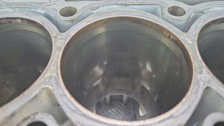 фото №8, Блок  двигуна mercedes a200 w176 r2700106100 m270.910