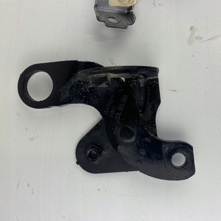 фото №9, Кронштейн держатель поддержка крепление vw passat audi skoda 2.0 tdi