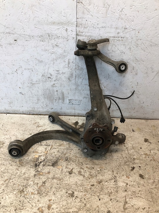 фото №1, Поворотна опора права a8 d4 4h0407242j