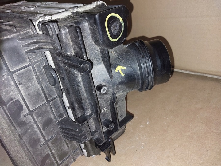 фото №10, Радіаторів інтеркулер renault scenic iv 1.3 tce 144962803r
