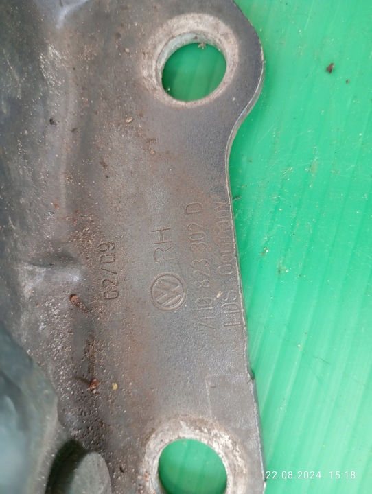 фото №7, Петли капота rh + lh vw t5 7h0823301 7h0823302