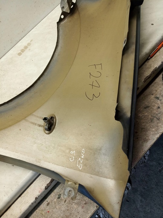 фото №12, Крило перед переднє правий citroen c3 ezwd