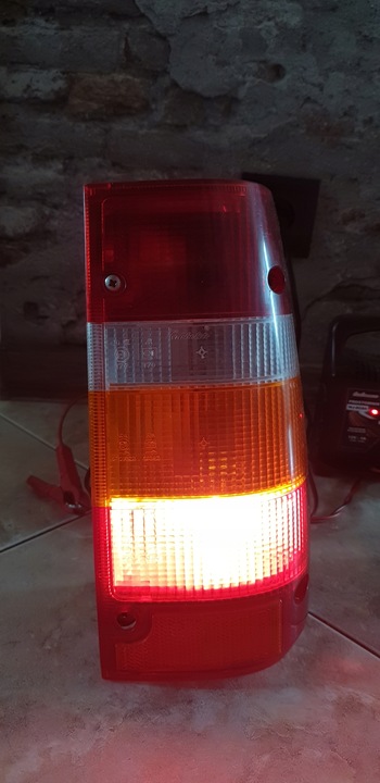 фото №14, Opel frontera a лампа зад задня права вкладка штекер - оригінал!