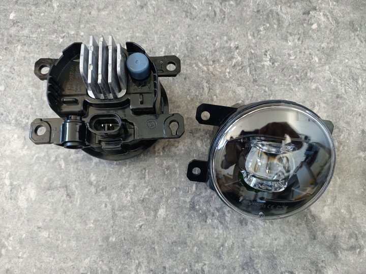 фото №6, Галоген maserati levante 2016-2023 левый + правые перед h11