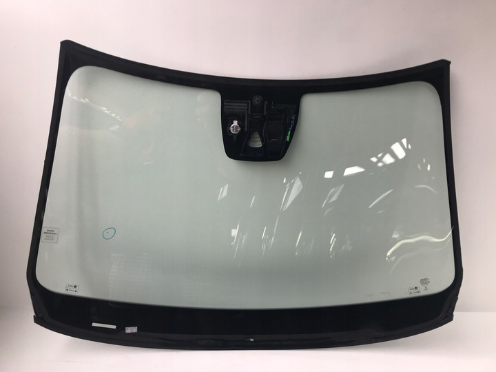 фото №8, Volvo v60 рестайлинг 14-18 стекло лобовое перед оригинал 16r