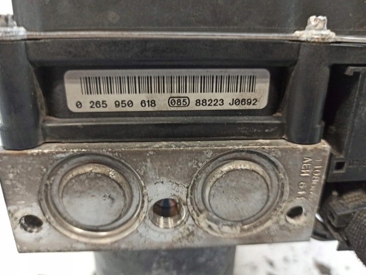 фото №8, Mercedes a-klasa w169 w245 2.0 cdi насос abs a0064313812 0265950618