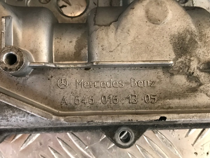 фото №5, Крышка клапанов mercedes 2,2 cdi оригинальный номер 6460161305