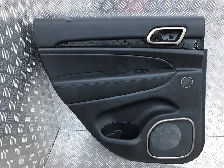 фото №1, Боковина дверь левый задний jeep grand cherokee wk2