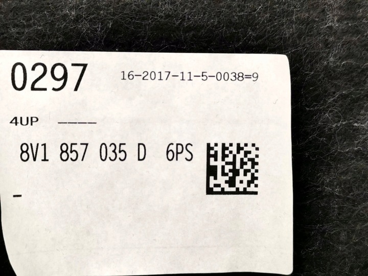 фото №10, Бардачок консоли панели пассажира audi a3 rs3 8v 8v1857035d