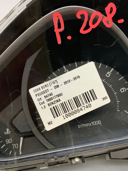 фото №7, Спідометр  манометр peugeot 208 769317790u