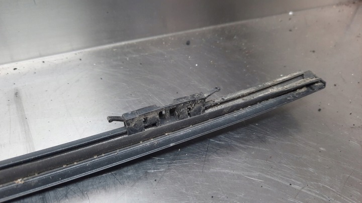 фото №7, Планка стёкла передний левая 30753985 volvo s60 ii v60 10-18r