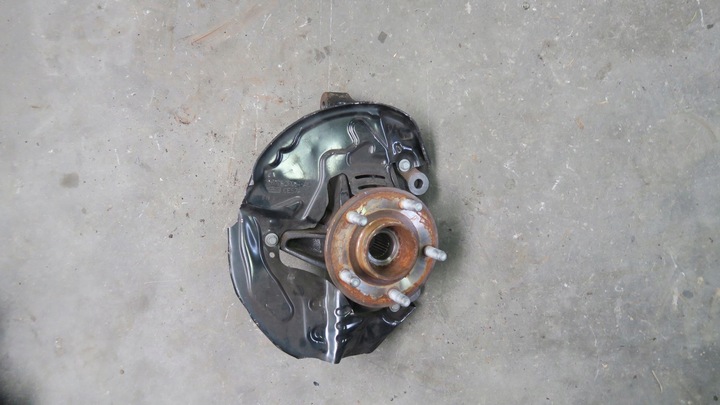 фото №1, Ford focus mk4 поворотный кулак правая оригинал