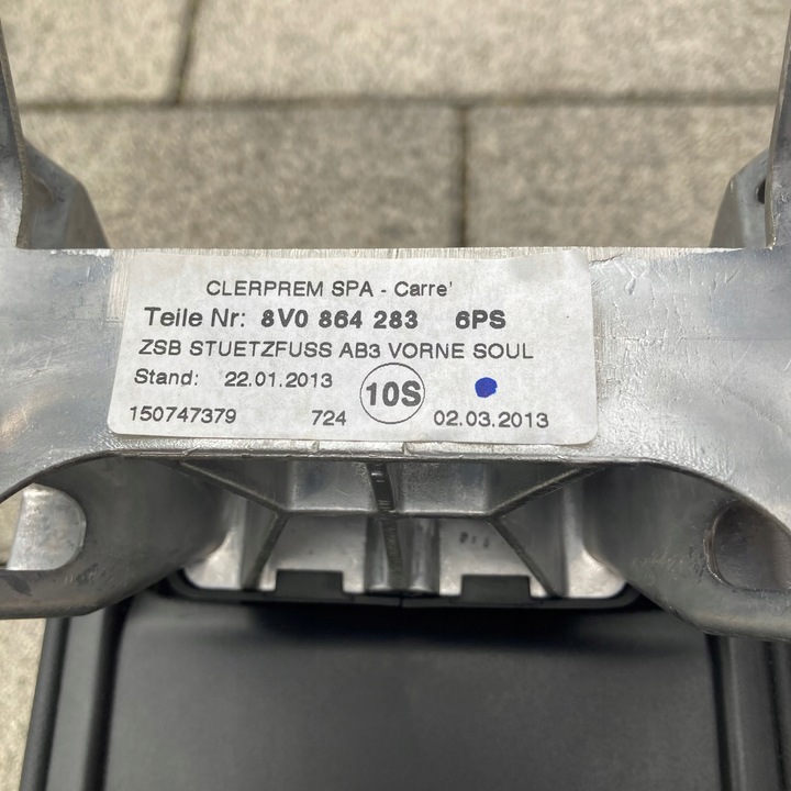 фото №7, Audi s3/a3 8v подлокотник средний кожа кожаный белая nić 8v0864283