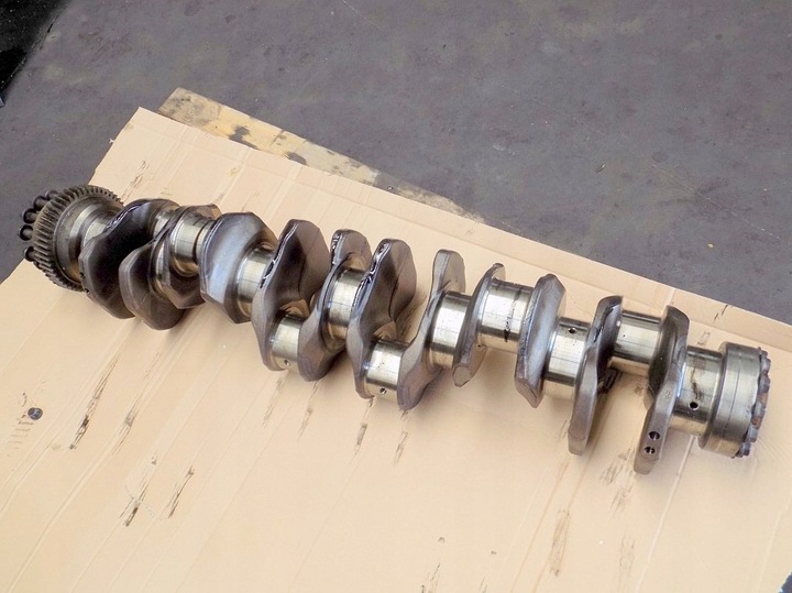 фото №13, Renault premium 440 dxi 06r wał колінчастий