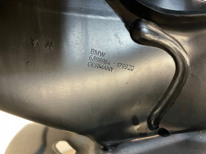 фото №11, Поворотный кулак рычаг зад правое bmw 1 f40 2 f44 x2 f39 mini f54 f60