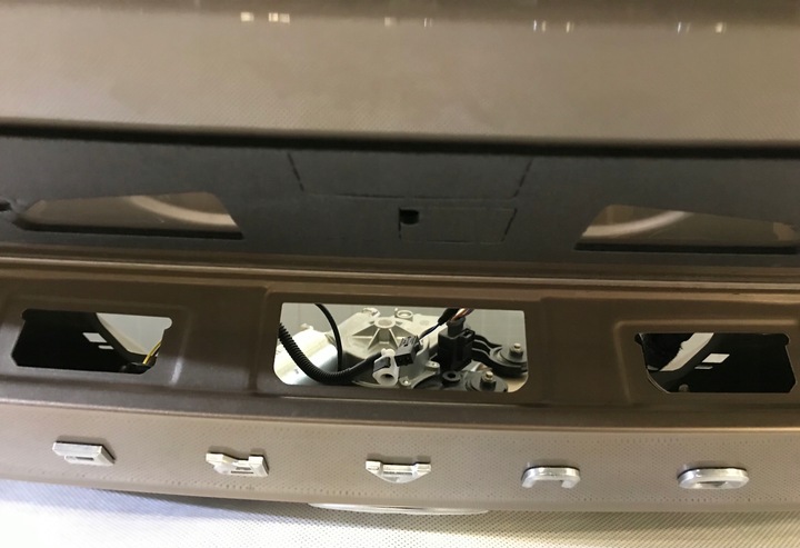 фото №16, Vw touareg iii 3 кришка задня багажника 760 lc1y