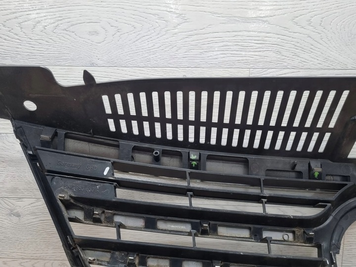 фото №10, Volkswagen tiguan 2008 з спереду решітка радіатор