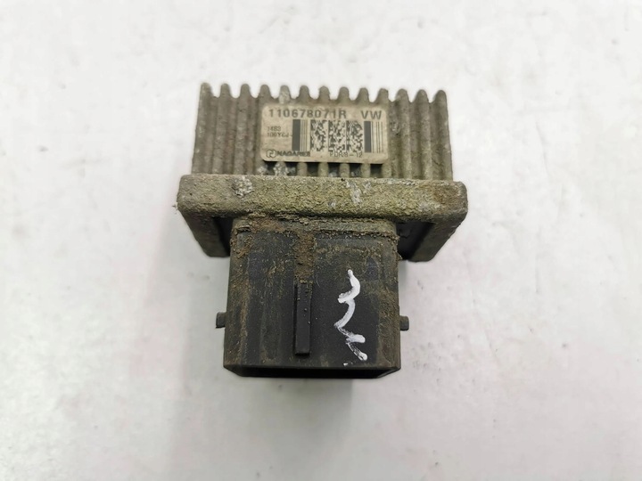 фото №1, Nissan juke i f15 2013 реле / модуль системы обогрева предварительный