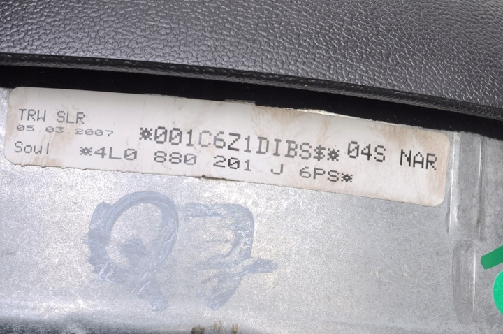 фото №7, Audi q7 i повітряна подушка водія подушка безпеки 4l0880201j