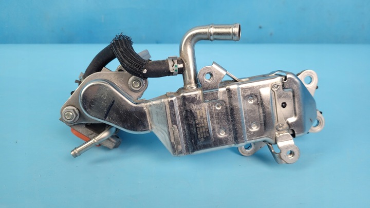 фото №8, Toyota rav4 v 19r радиаторов 25680-24010 клапан egr 25620-24050