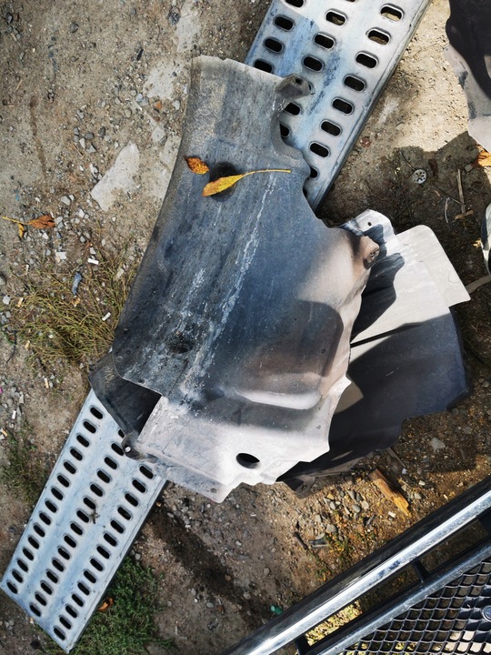 фото №12, Mercedes w 213 amg комплектний перед бампер капот лампа крило код 197 x