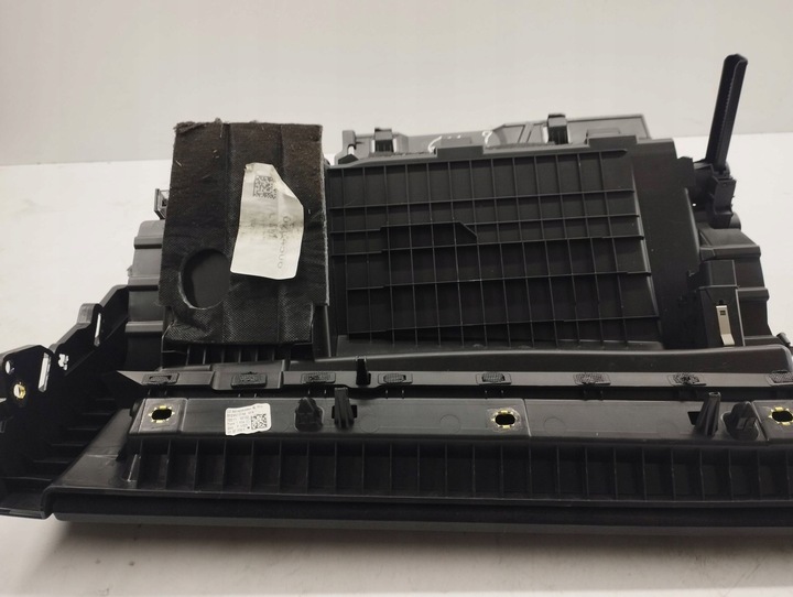 фото №5, Audi a3 8y 2021 бардачок панели распределительной