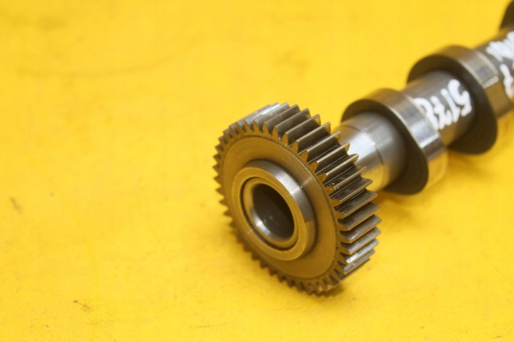 фото №5, Вал грм правый выхлоп a6 c7 a4 b8 3.0 tdi cdu