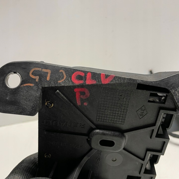 фото №6, Renault clio v правый радар датчик приближения крепление зад 284s49136r 284e76125r