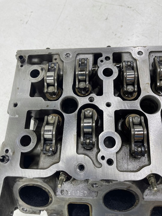 фото №14, Audi a7 a6 c7 3.0 tdi cdu головка двигуна + вали розподільний вал ліва справна!