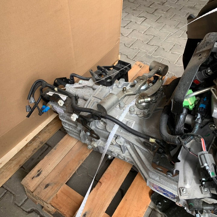 фото №8, Renault master iii iv 2.3 dci biturbo коробка передач коробки передач zf4006 zf4 320108045r