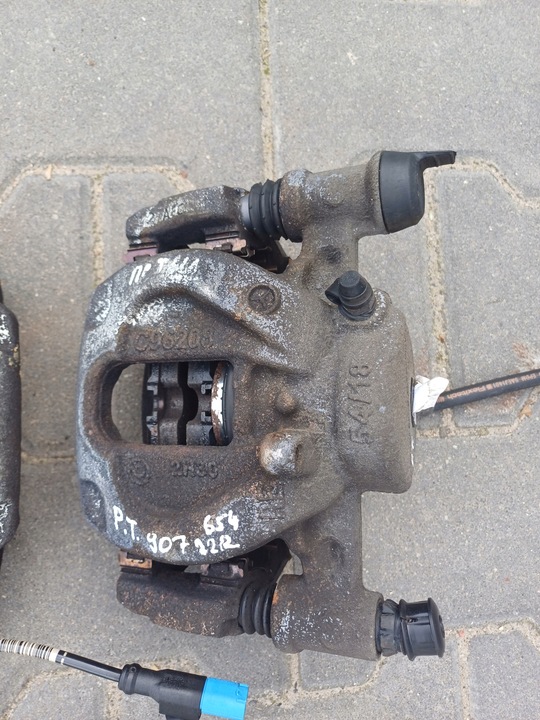 фото №3, Суппорт тормозной зад sprinter 907 910 2.0 cdi 22r