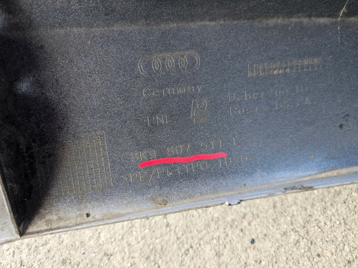 фото №15, Audi a4 b8 рестайлінг універсал бампер задній pod pdc 8k9807511l