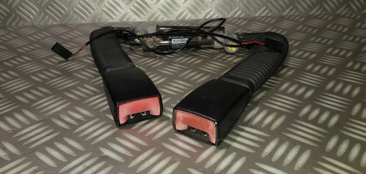 фото №7, Bmw 5 e60 e61 натягувач застібка ременя безпеки лівий правий перед комплект