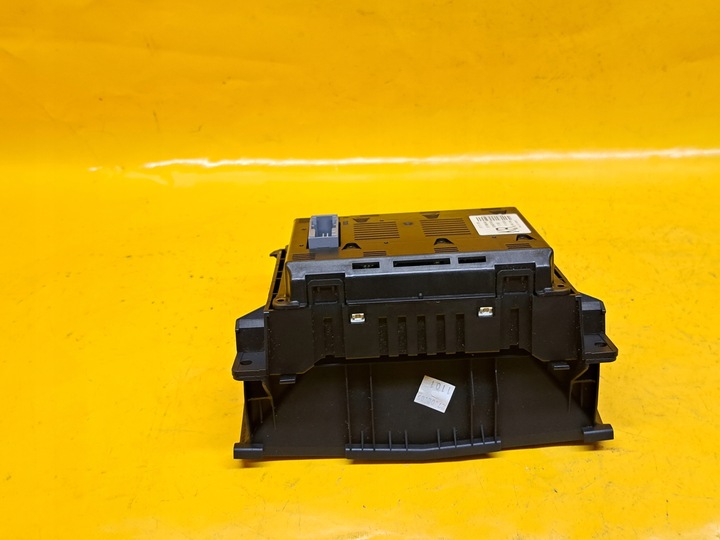 фото №9, Дисплей радио часов opel astra h iii 04-11r 13111165kr .