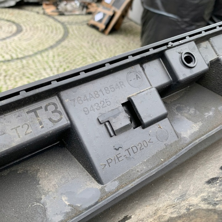 фото №9, Renault megane v e-tech права планка порогова накладка захист порога поріг